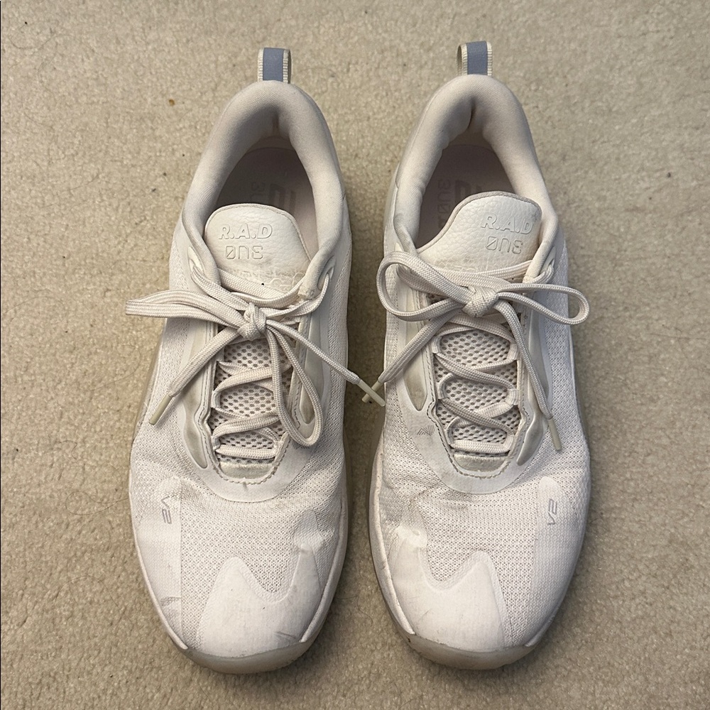 RAD One V2. 3x White
